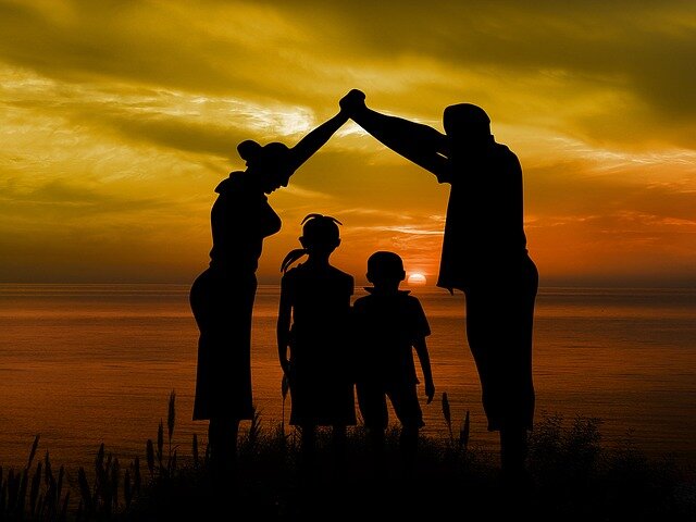 What do Funeral Directors do for a Family