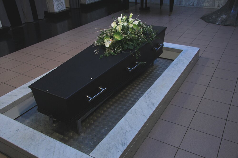 When Are Cremation Containers Needed?